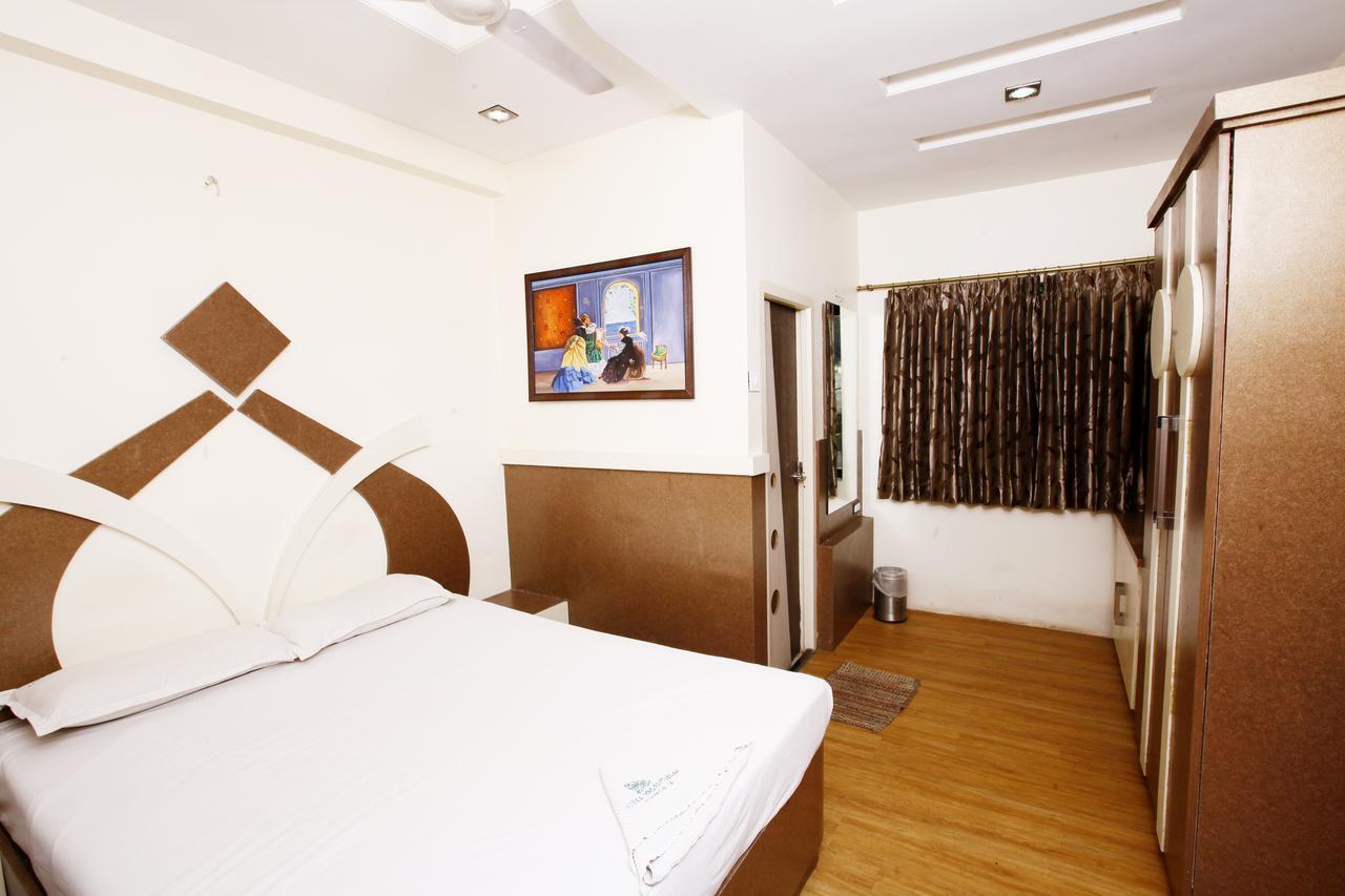 Hotel Vasantham Coimbatore Exterior photo