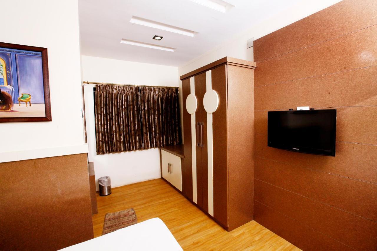 Hotel Vasantham Coimbatore Exterior photo
