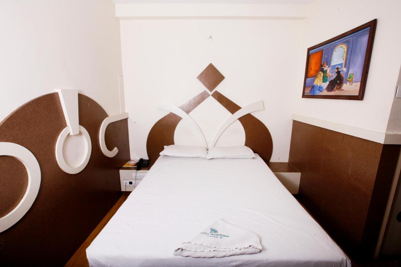 Hotel Vasantham Coimbatore Exterior photo
